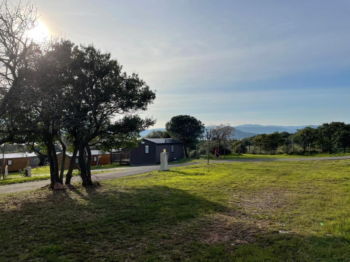bungalow les ruffes du salagou Clermont-lʼHérault Bagian luar foto